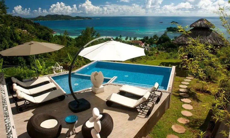 VILLA 270 LE DUC DE PRASLIN