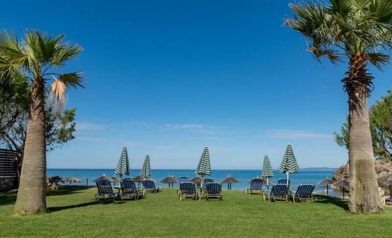 PLAKA BEACH RESORT