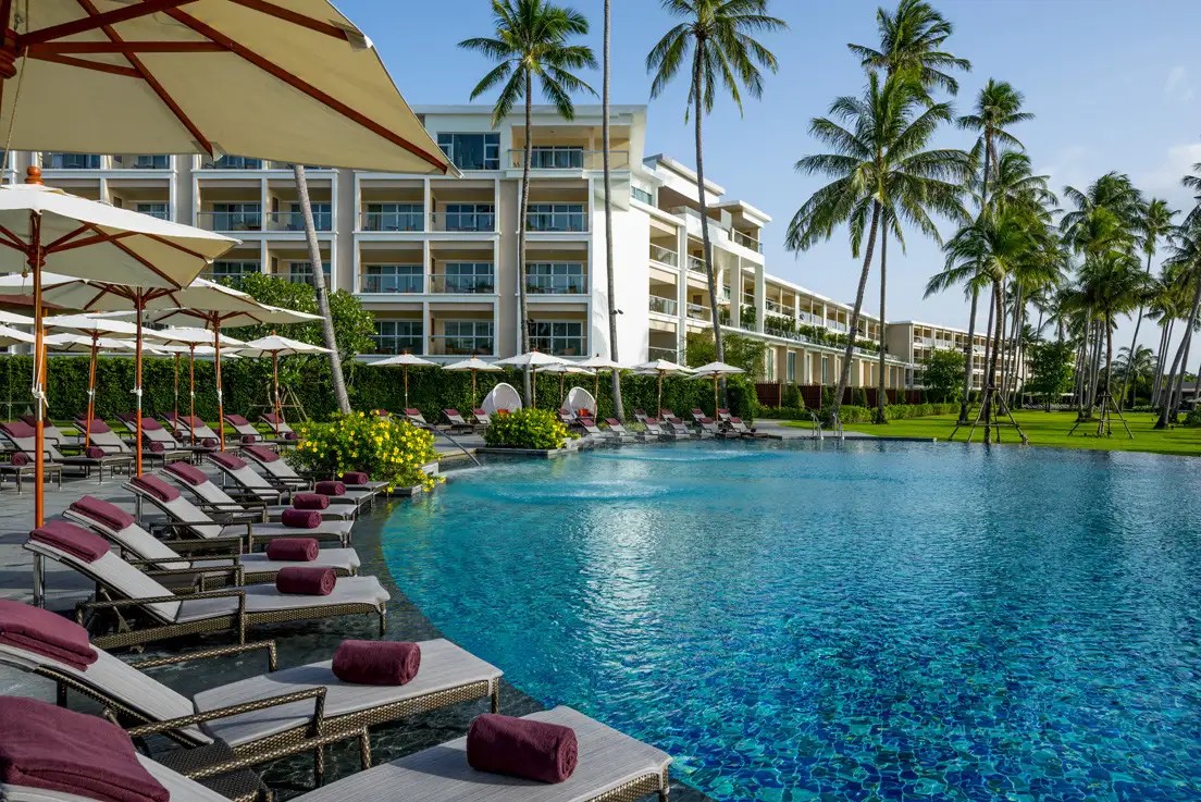CROWNE PLAZA PHUKET PANWA BEACH (EX. PANWA BEACHFRONT)