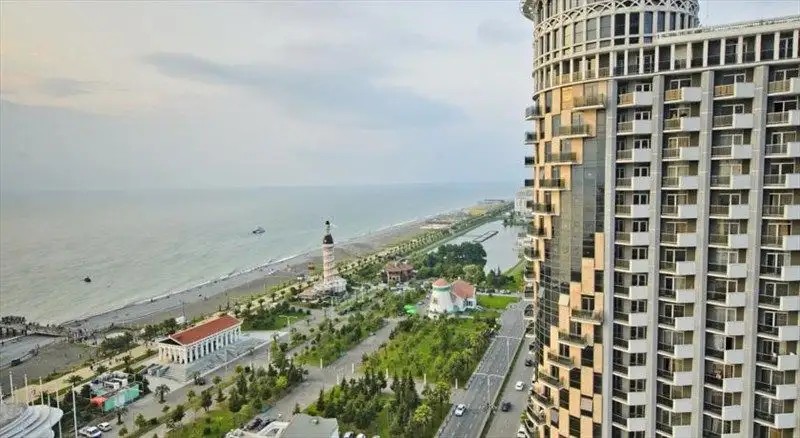 HOTEL 19