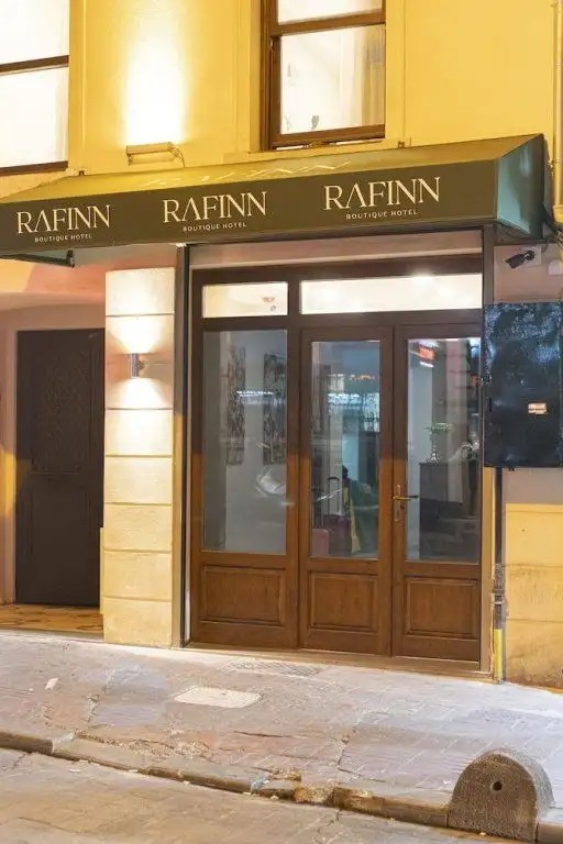 RAFINN HOTEL