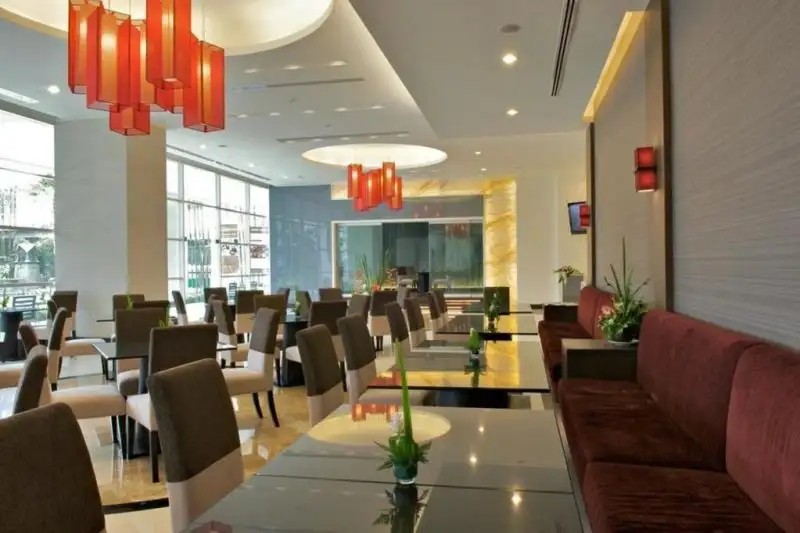 THE NARATHIWAS HOTEL & RESIDENCE SATHORN BANGKOK