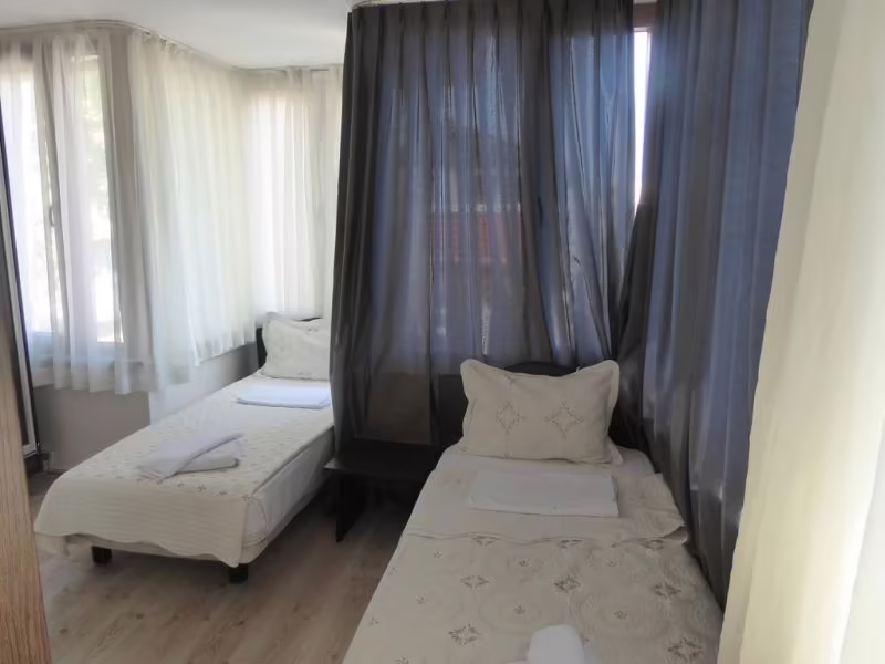 YASMIN HOTEL