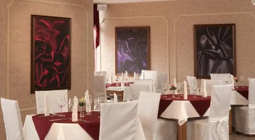 PARK HOTEL ARBANASSI