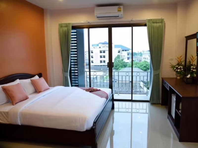 SRIPET HOTEL