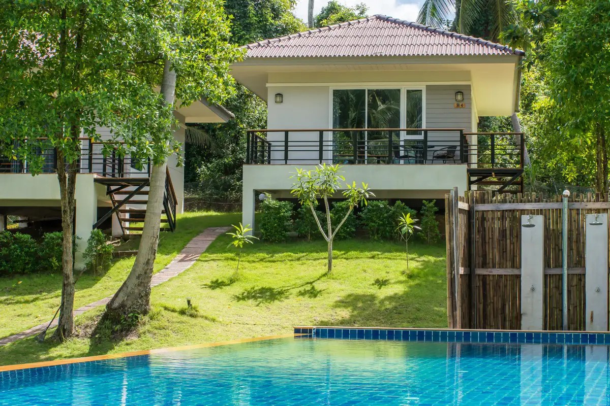 PHANGAN AKUNA