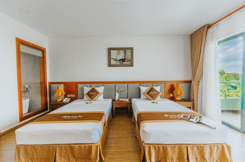 grand deluxe