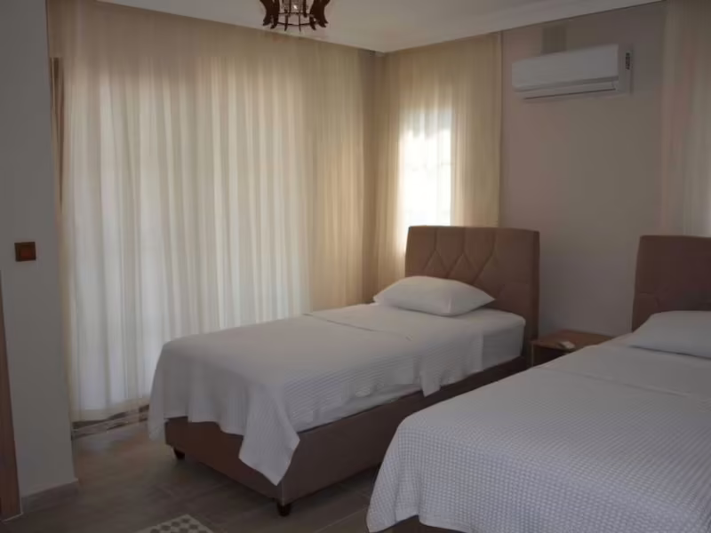 STUNNING 4 BED VILLA KONAK PRIVATE & POOL