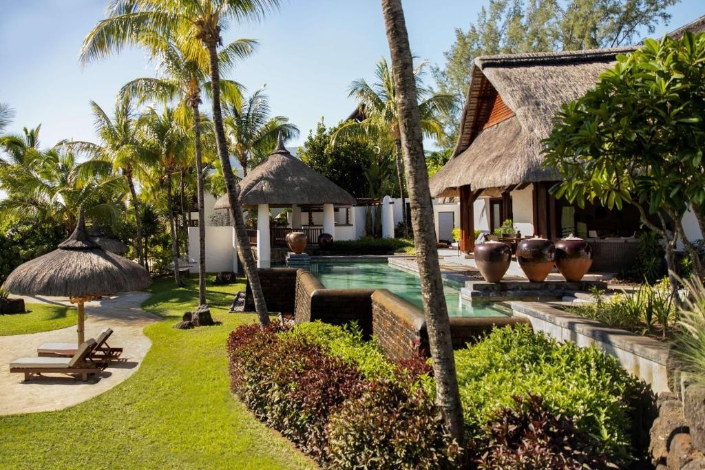 SHANGRI-LA S LE TOUESSROK