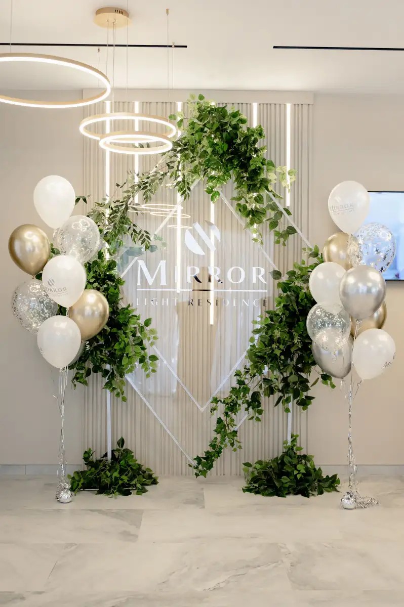 MIRROR LIGHT (EX. MIRROR LIGHT RESIDENCE)