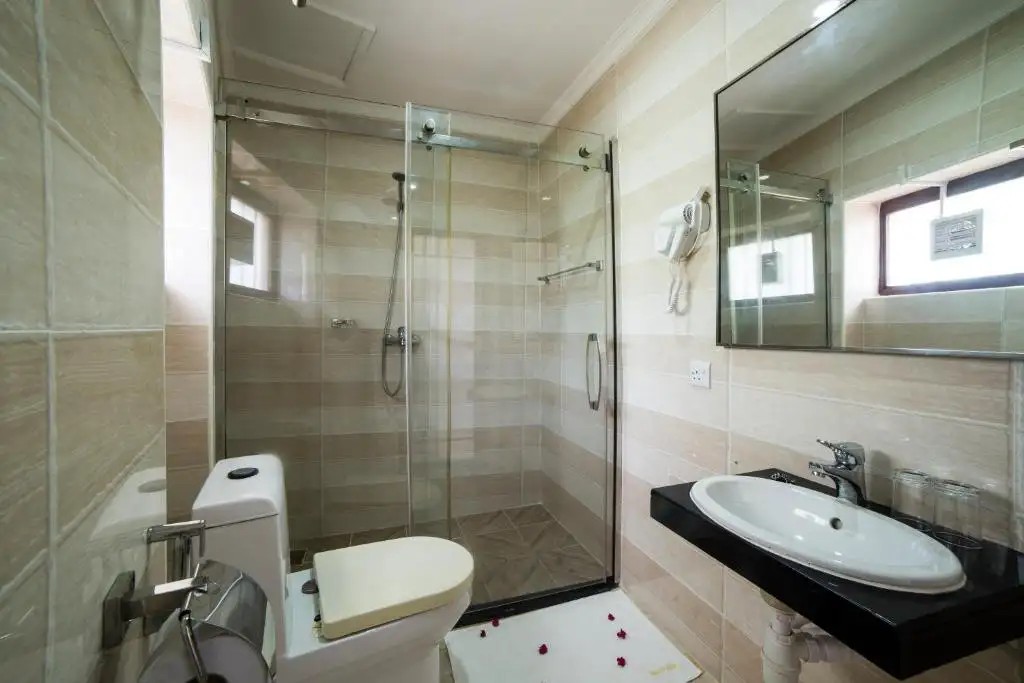 ANTONIO GARDEN HOTEL
