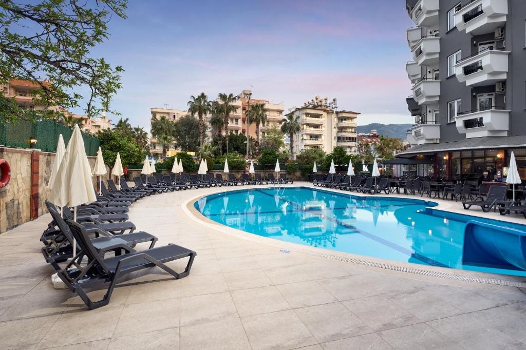 KAILA CITY HOTEL (EX. K HOUSE HOTEL)