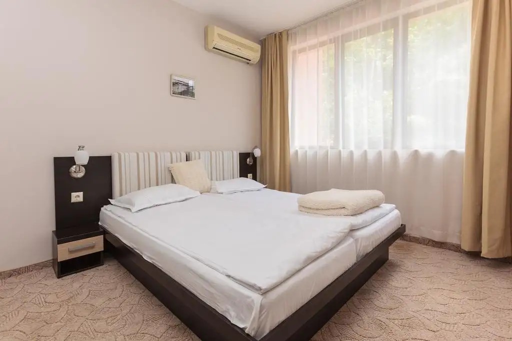 TARSIS CLUB & SPA APT