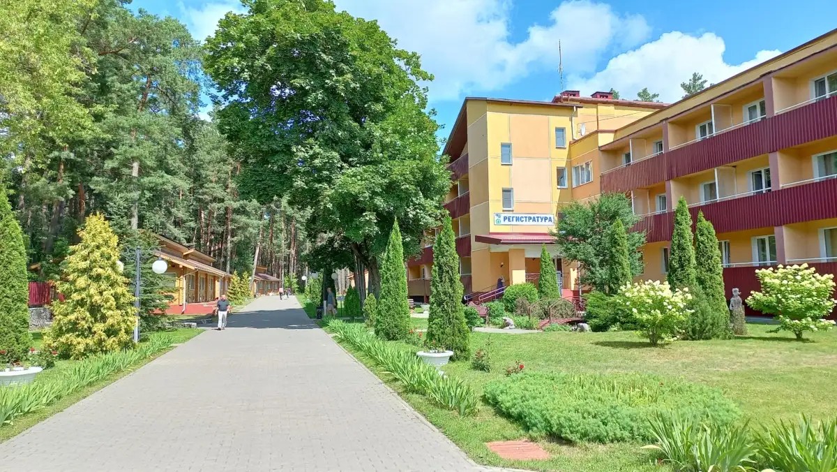 ЛЕСНЫЕ ОЗЕРА