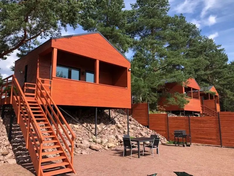 BIG DIPPER HOLIDAY HOUSES