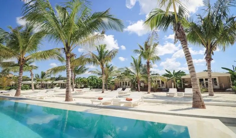 LA LUNA SUITE APARTMENTS