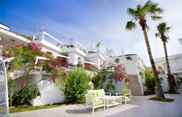 POSEIDON BOUTIQUE HOTEL & YACHT CLUB