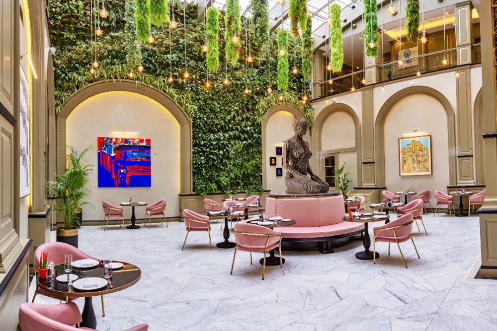 ART GALLERY BOUTIQUE HOTEL