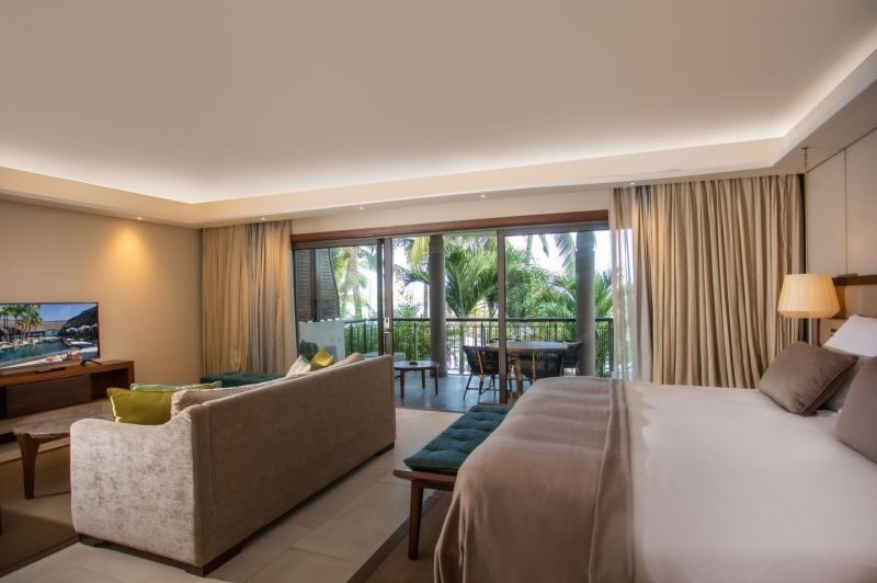 tropical suite