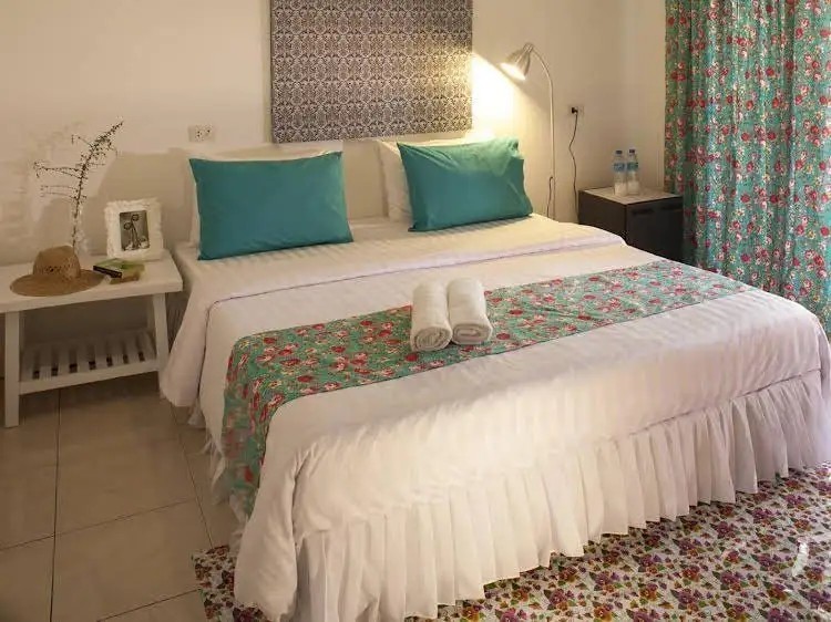 LES FLEURS HOUSE KHAOLAK