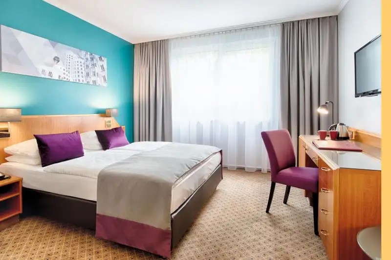 LEONARDO DUSSELDORF CITY CENTER (EX. HOLIDAY INN DUSSELDORF)