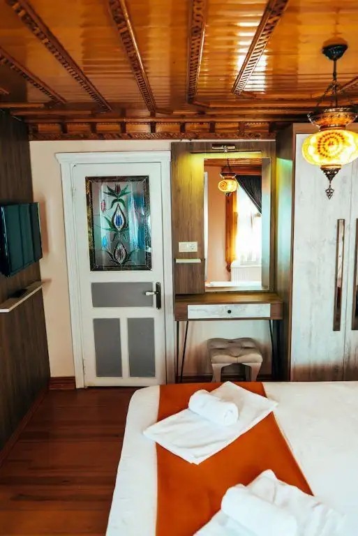 ASTRA BOUTIQUE HOTEL