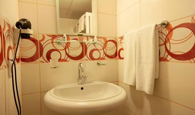 LA BELLA SUITE (EX. BARIS SUITE)