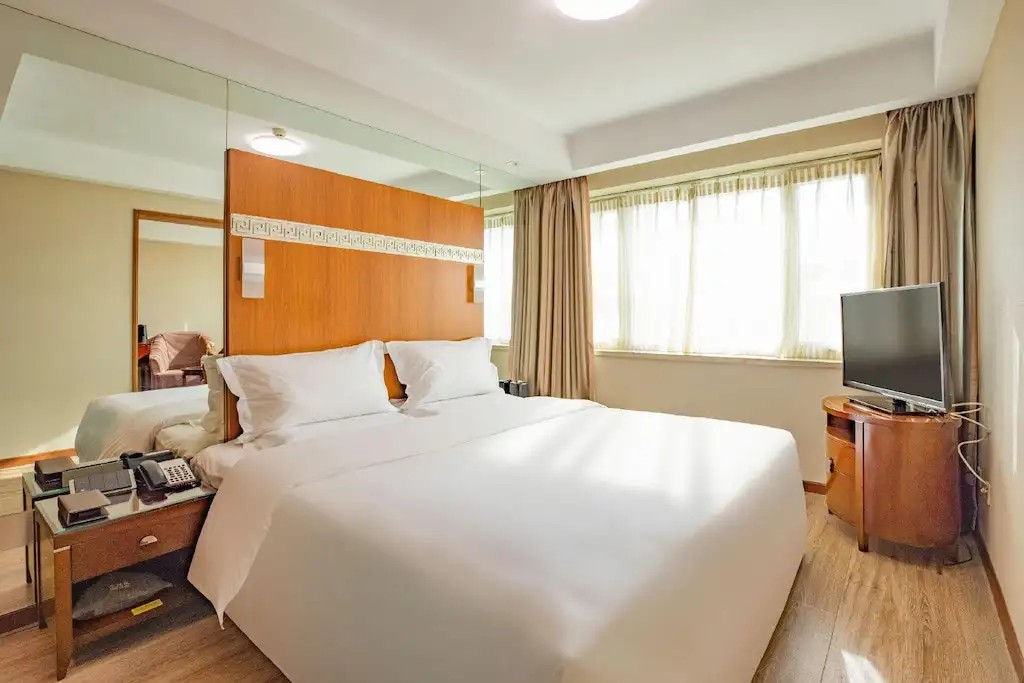 TIANTAN HOTEL