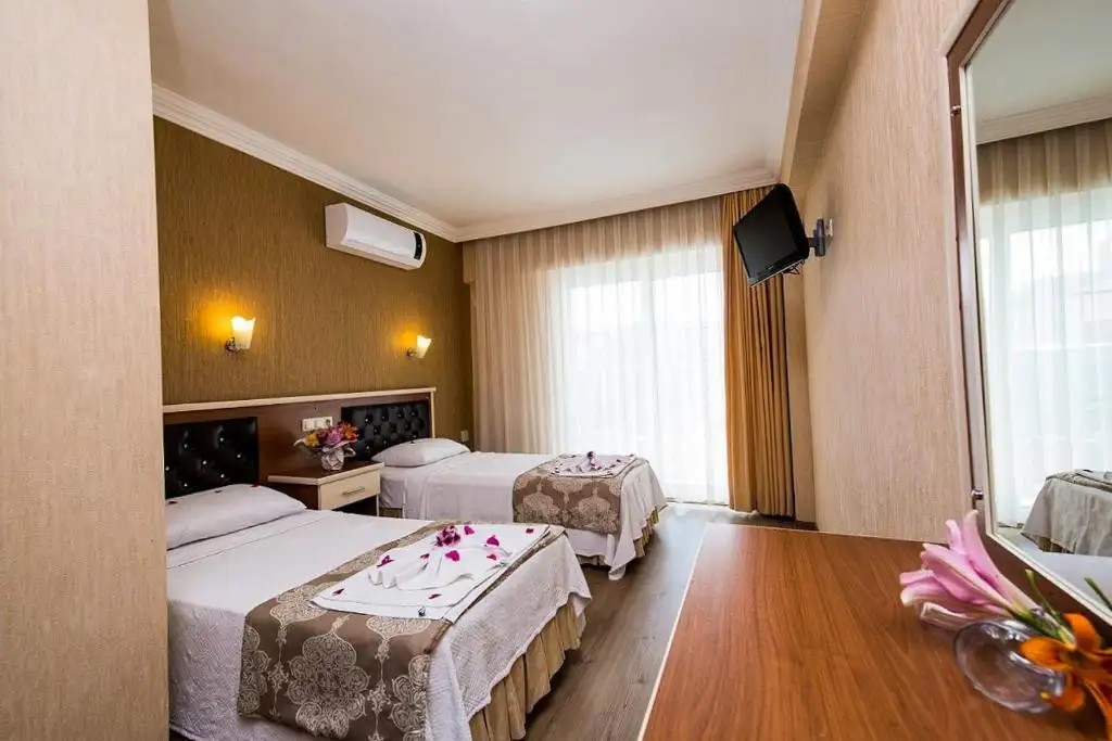 EPIC HOTEL & APARTMENTS