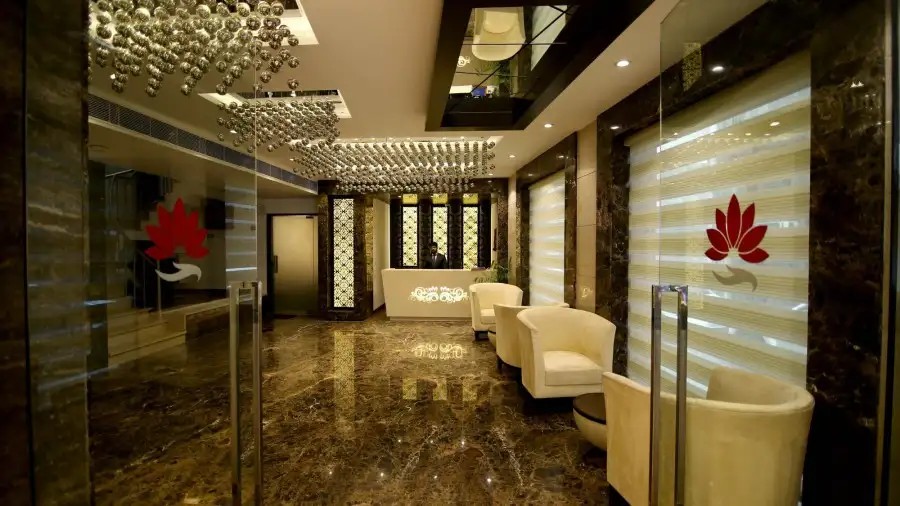 BALAJI DELUXE