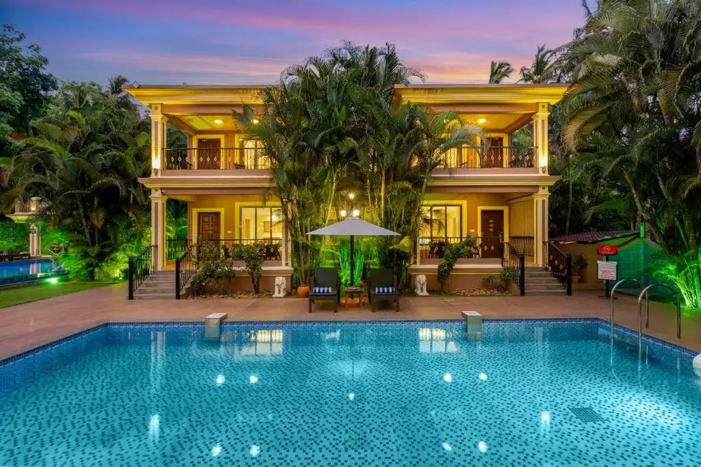 SEASHELL SUITES AND VILLAS