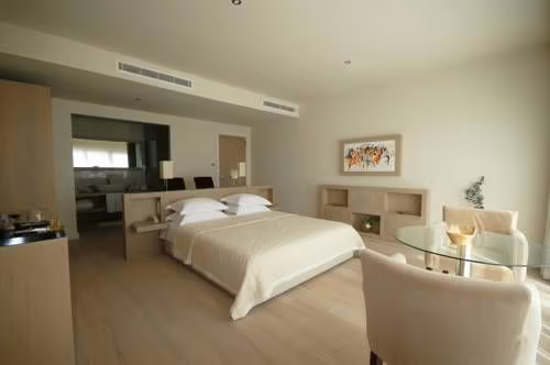 LVZZ HOTEL