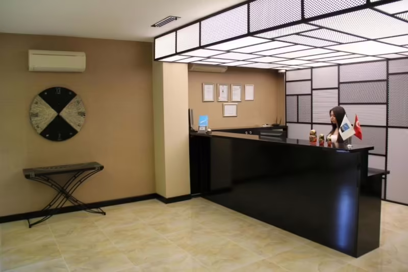 AIRPORT RESIDENCE