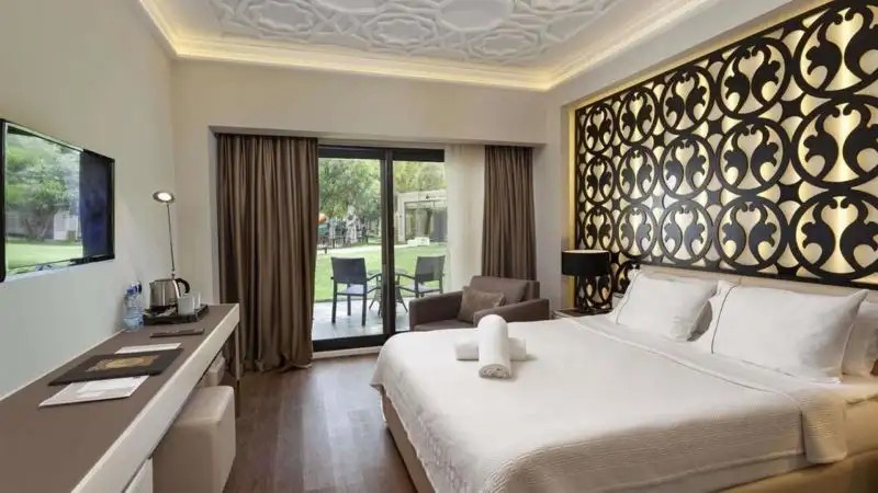 HALAL PARADISE DIDIM
