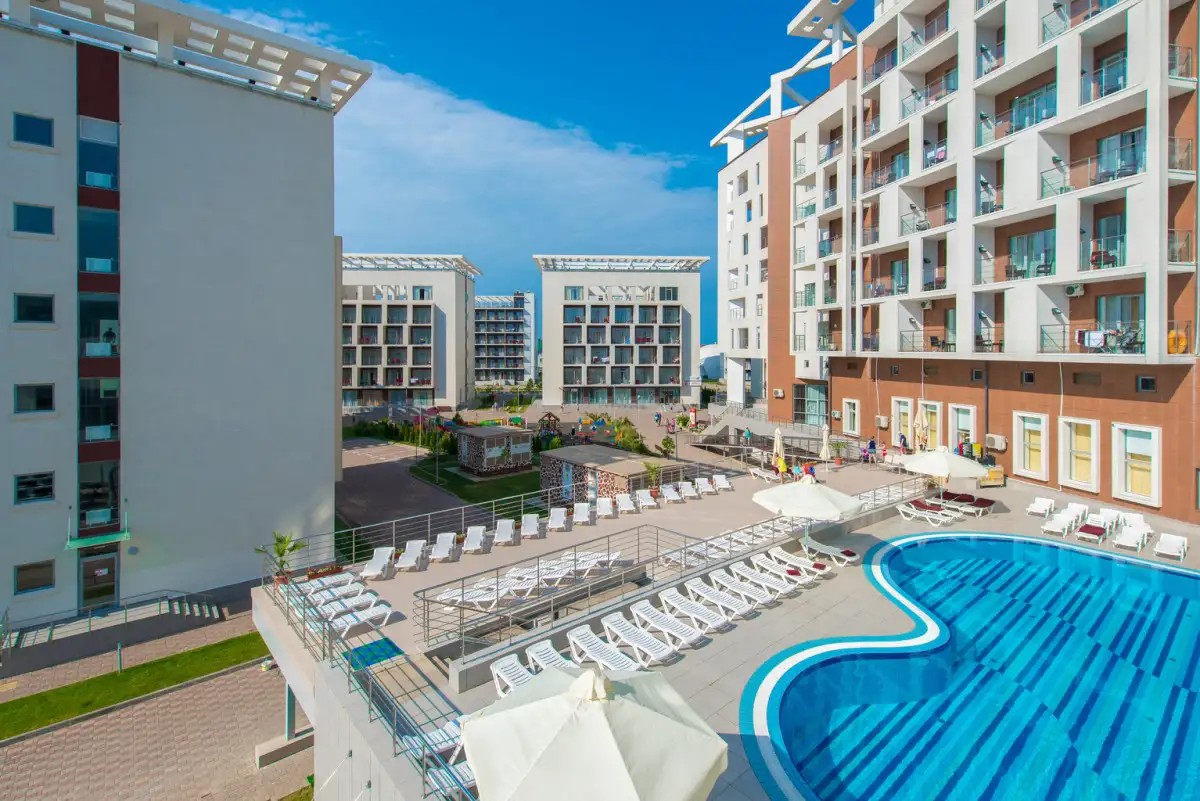 BRIDGE RESORT