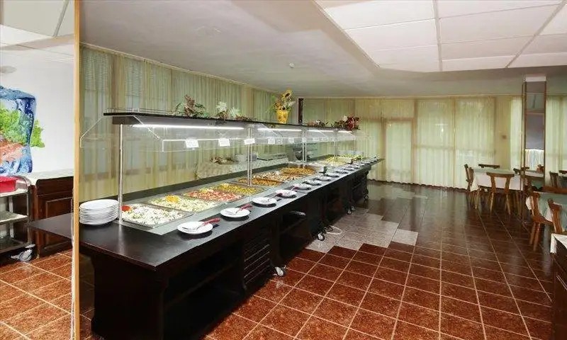 PARTY HOTEL GOLDEN SANDS (EX. PARTY HOTEL VLADISLAV)