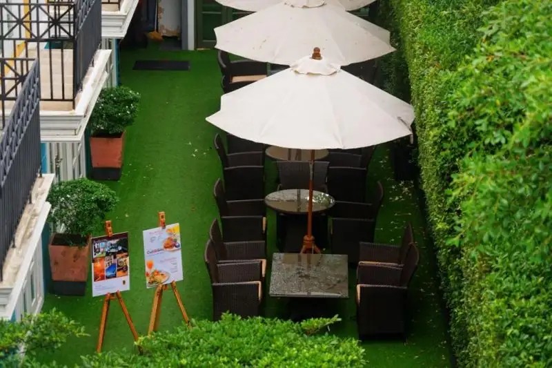 LA PETITE SALIL SUKHUMVIT THONGLOR 1
