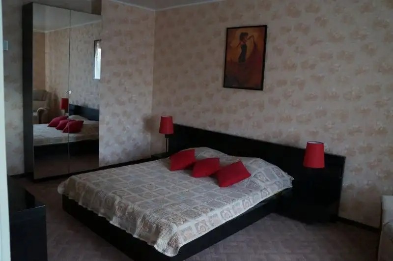ДИО ЛАКРУА