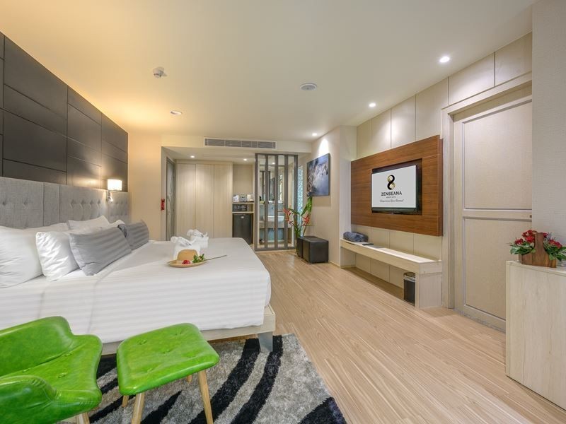 2 bedroom executive suite