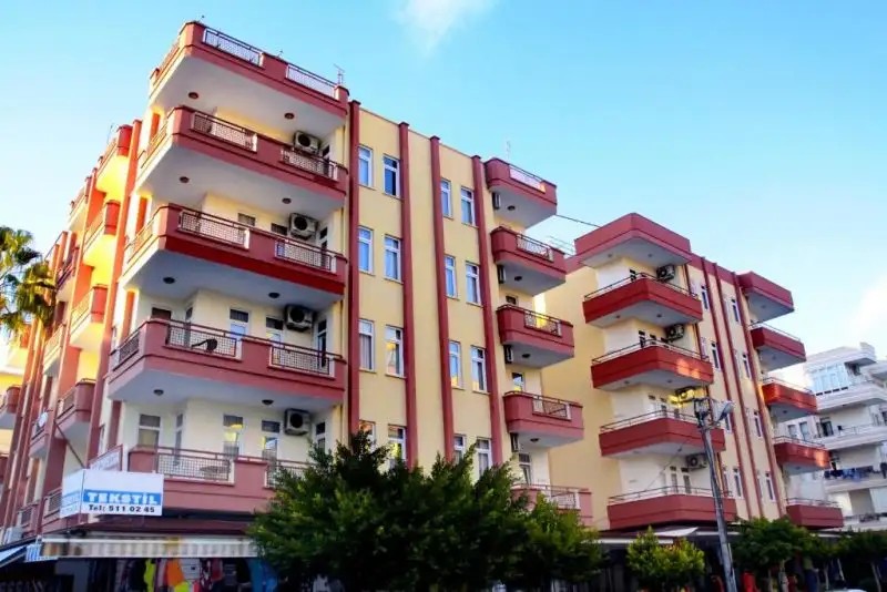 ELEGANT BARONESSA APART HOTEL