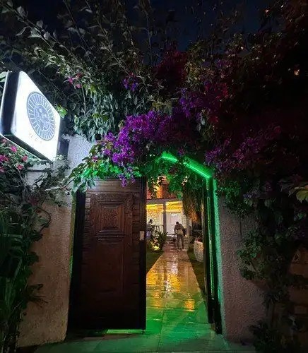 MAYAN SUITES