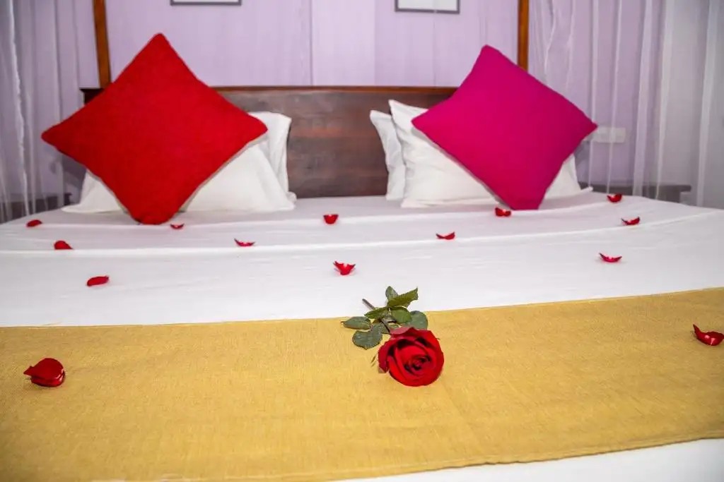 JASMINE CABANAS AT UNAWATUNA