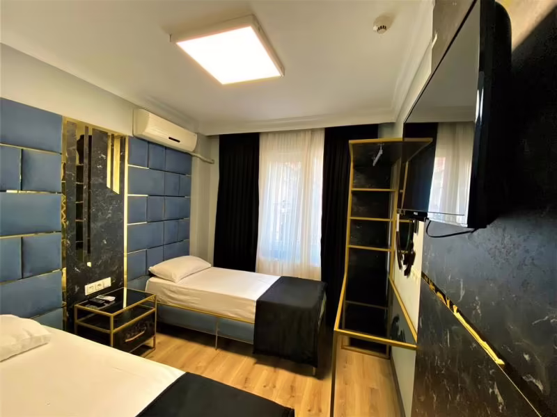 ORANGE AIRPORT HOTEL