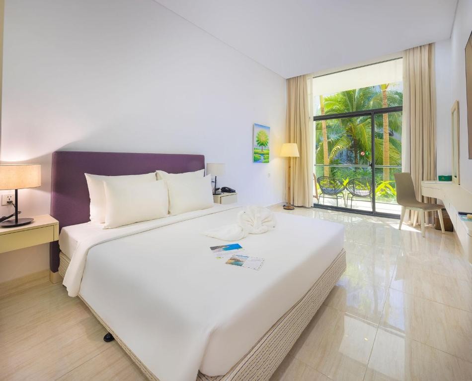COSTABELLA RESORT NHA TRANG (EX. DIAMOND BAY CONDOTEL RESORT)