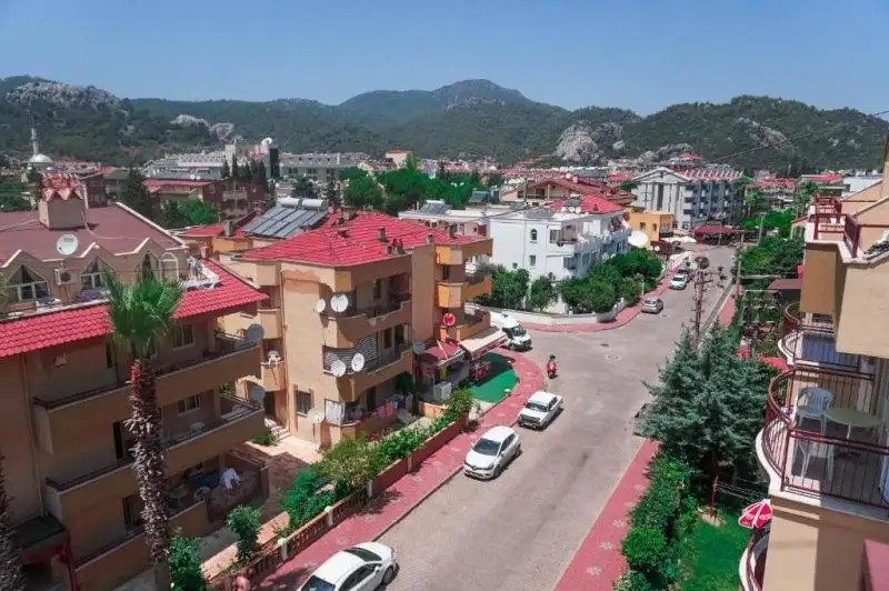 ALBATROS APARTMENTS