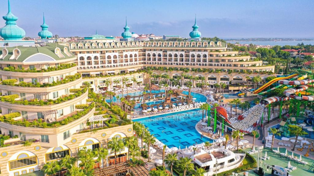 CRYSTAL SUNSET PEARL COLLECTION (EX. CRYSTAL SUNSET LUXURY RESORT & SPA)
