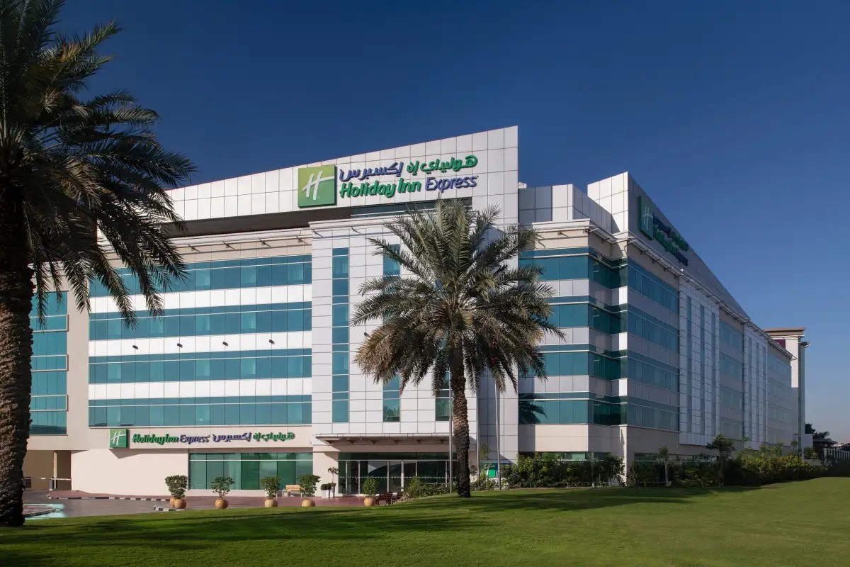 HOLIDAY INN EXPRESS DUBAI AIRPORT