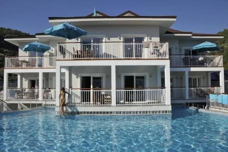 MOZAIK SWIM UP