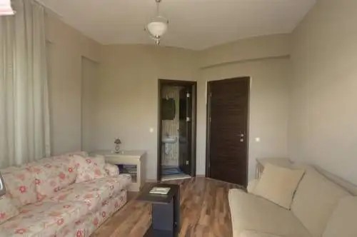 TROPICANO FAMILY VILLAS