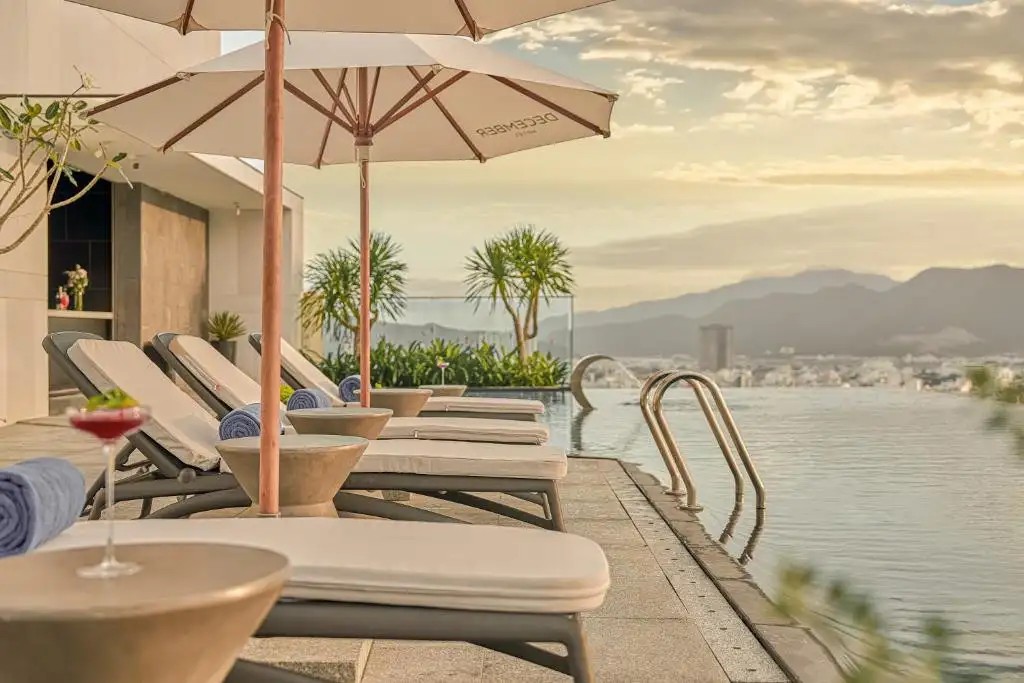 DECEMBER HOTEL NHA TRANG